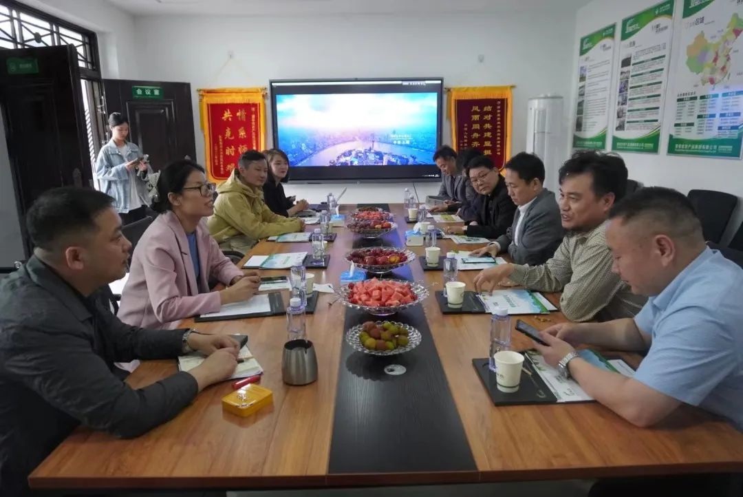 陕西省湖南商会会长谢成波带队开展走访会员单位活动